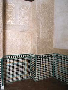 alhambra wall and tiles